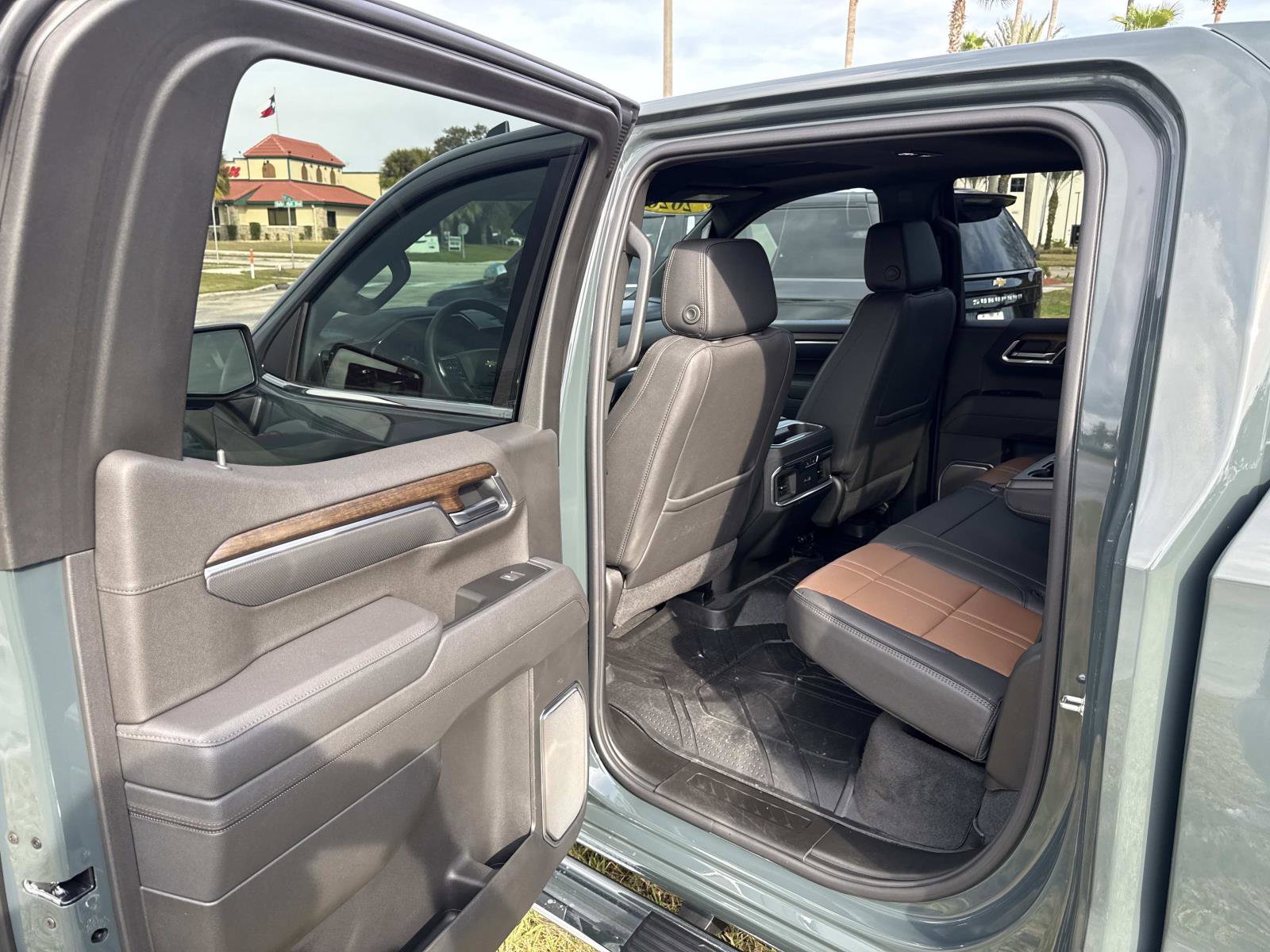 Used 2026 Chevrolet Silverado 1500 High Country w/ High Country Premium Package image 13