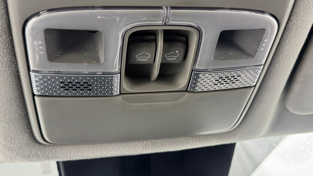 Used 2022 Kia Telluride SX w/ SX Prestige Package AWD/4WD image 32