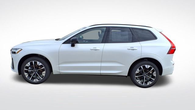 New 2026 Volvo XC60 B5 Plus w/ Protection Package Premier image 5