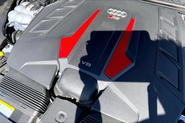 Certified 2025 Audi RS Q8 performance image 33