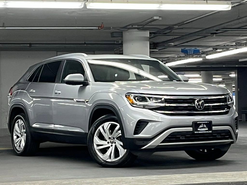Certified 2020 Volkswagen Atlas Cross Sport SEL image 2