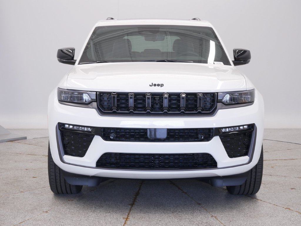 New 2027 Jeep Grand Cherokee Limited AWD/4WD image 10