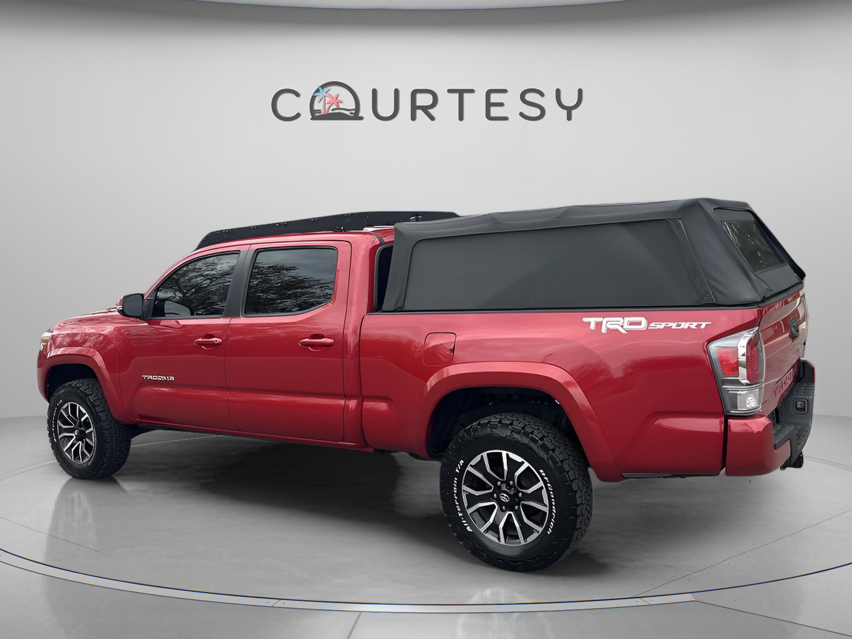 Used 2021 Toyota Tacoma TRD Sport image 5