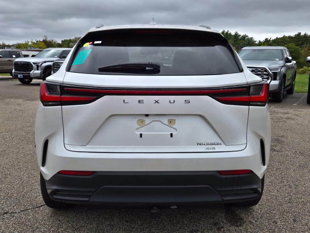 Used 2022 Lexus NX 350h AWD w/ Towing Package (2000 Lbs) image 4