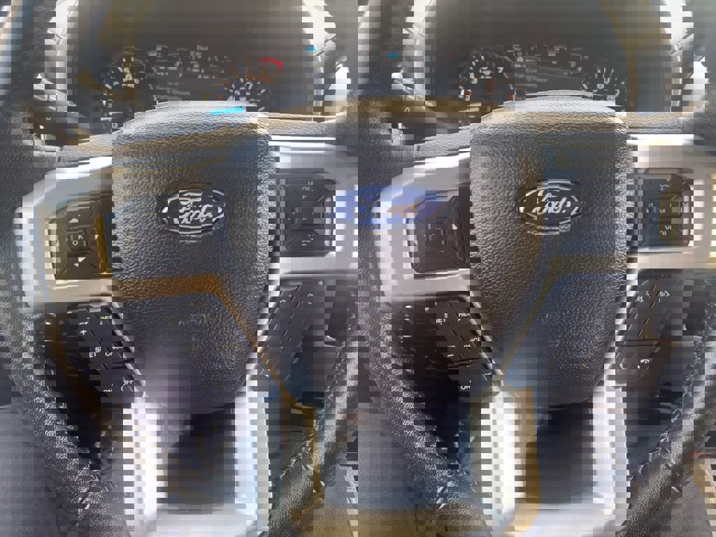 Used 2020 Ford F150 Lariat image 9