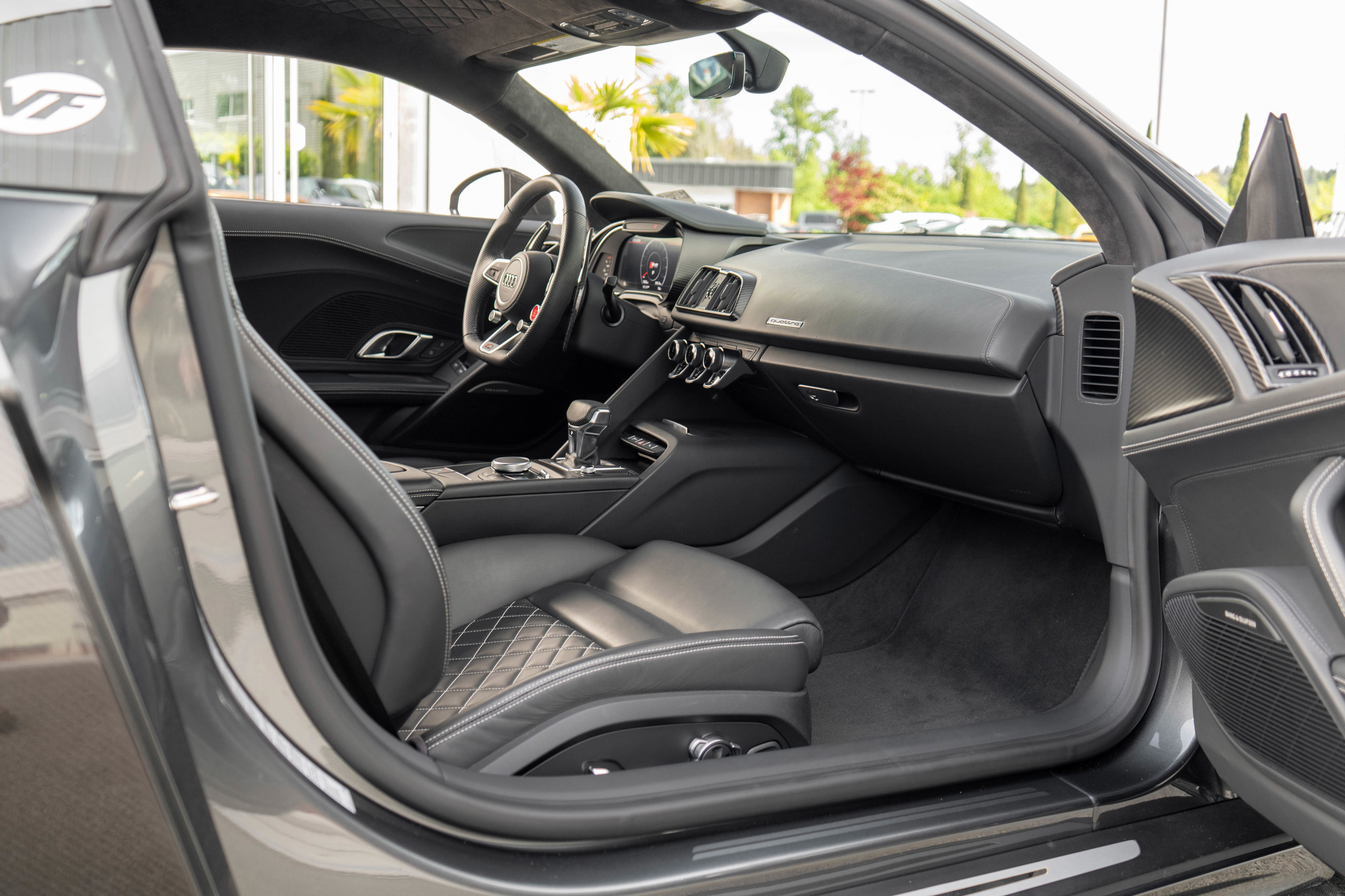 Used 2017 Audi R8 V10 plus AWD/4WD image 27