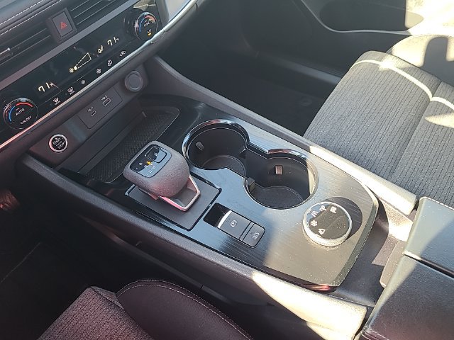 Certified 2023 Nissan Rogue SV AWD/4WD image 22