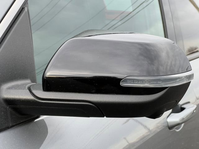 Certified 2024 Chevrolet Traverse LT w/ LPO, Floor Liner Package image 39