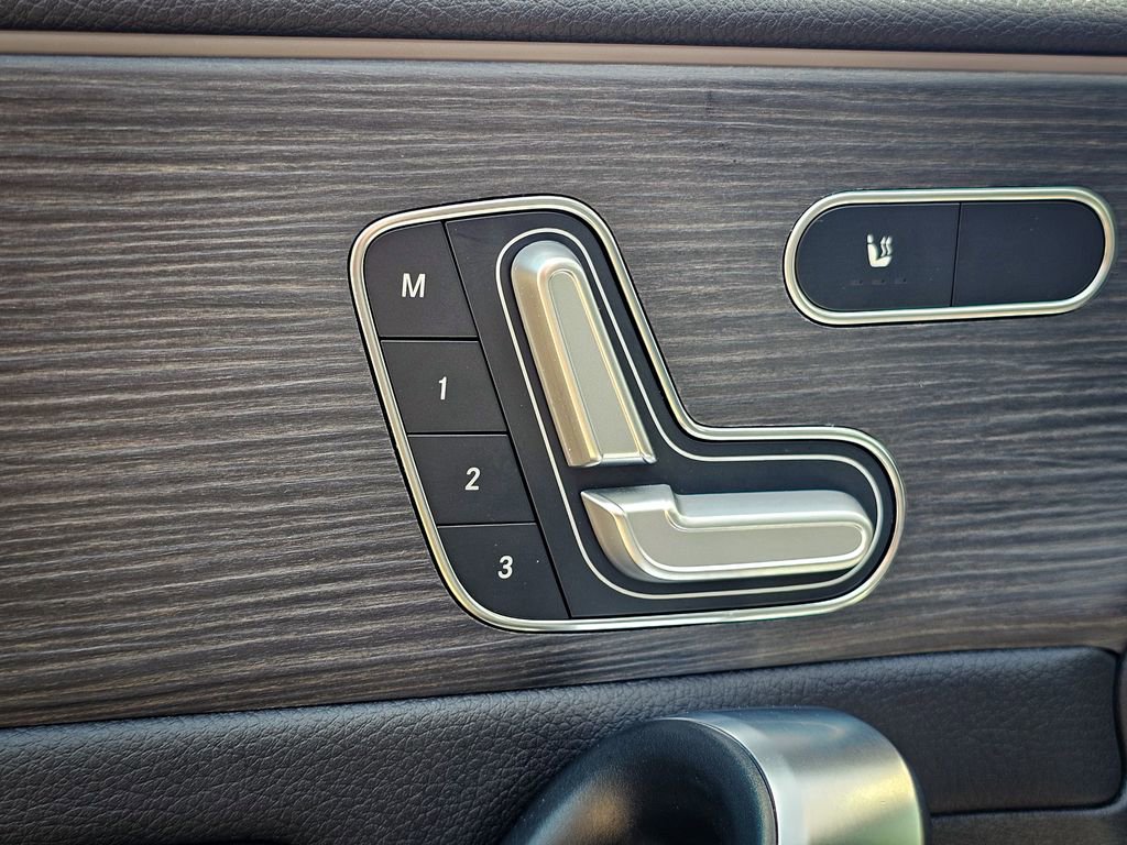 Used 2023 Mercedes-Benz CLA 250 4MATIC image 10