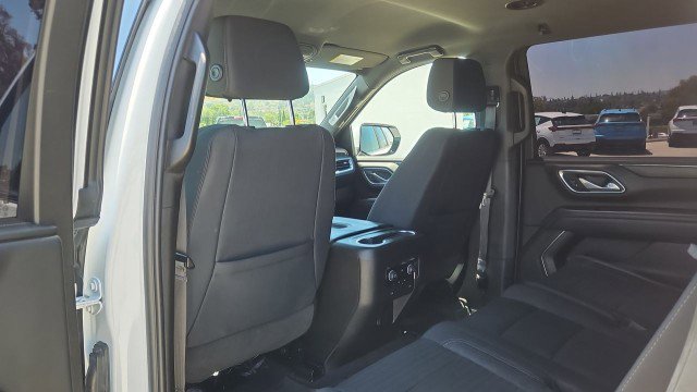 Used 2023 Chevrolet Suburban LS RWD image 20