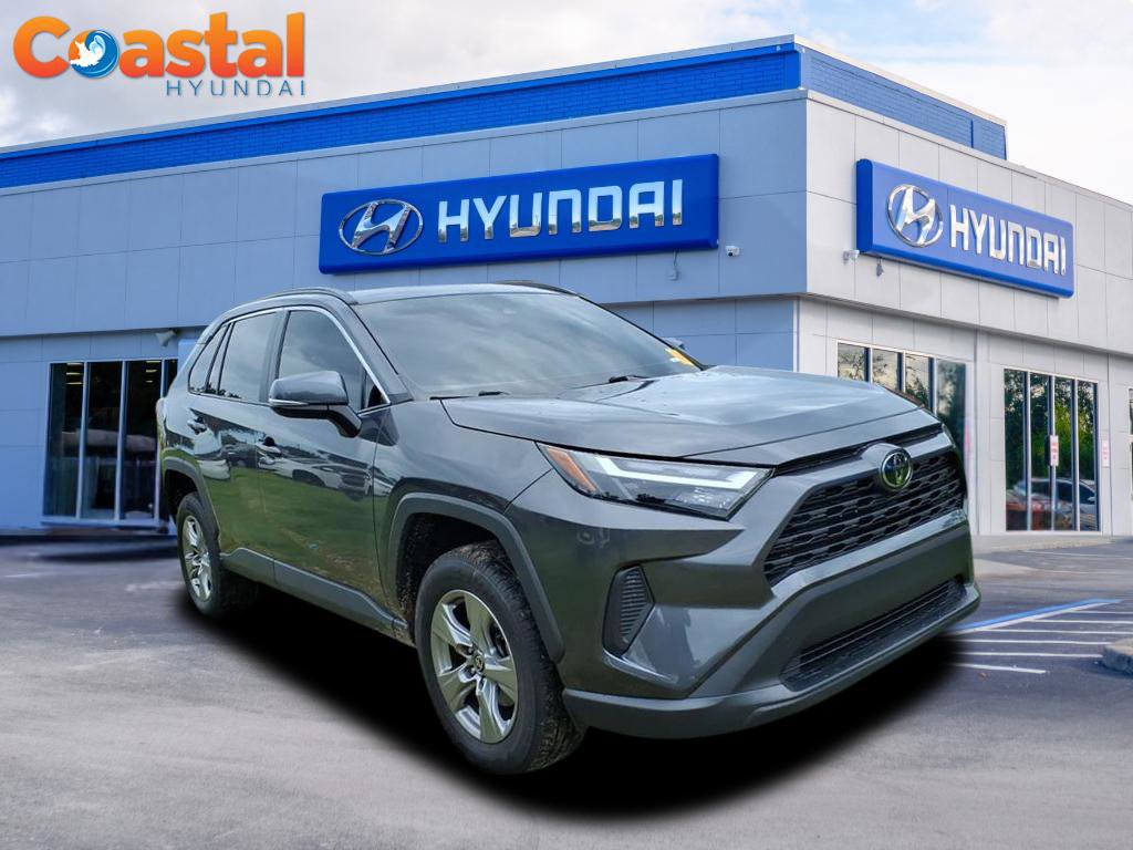 Used 2022 Toyota RAV4 XLE