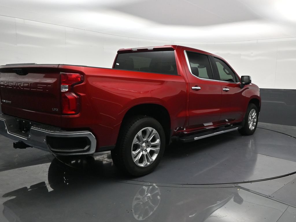 Used 2024 Chevrolet Silverado 1500 LTZ RWD image 5