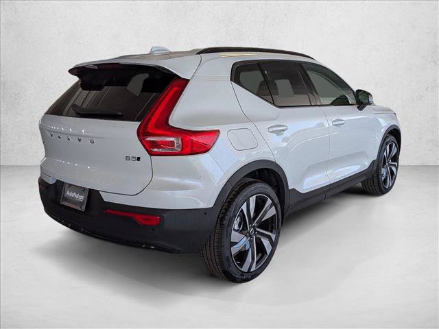 New 2026 Volvo XC40 B5 Ultra w/ Climate Package AWD/4WD image 2