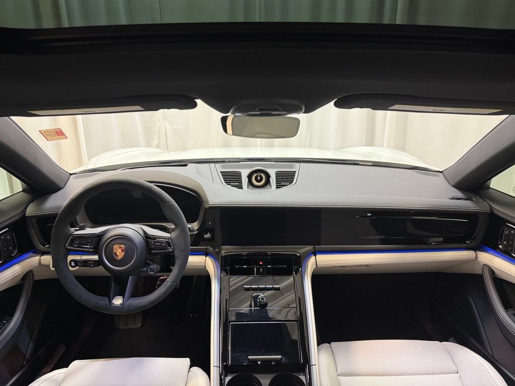Certified 2026 Porsche Panamera 4 AWD/4WD image 6