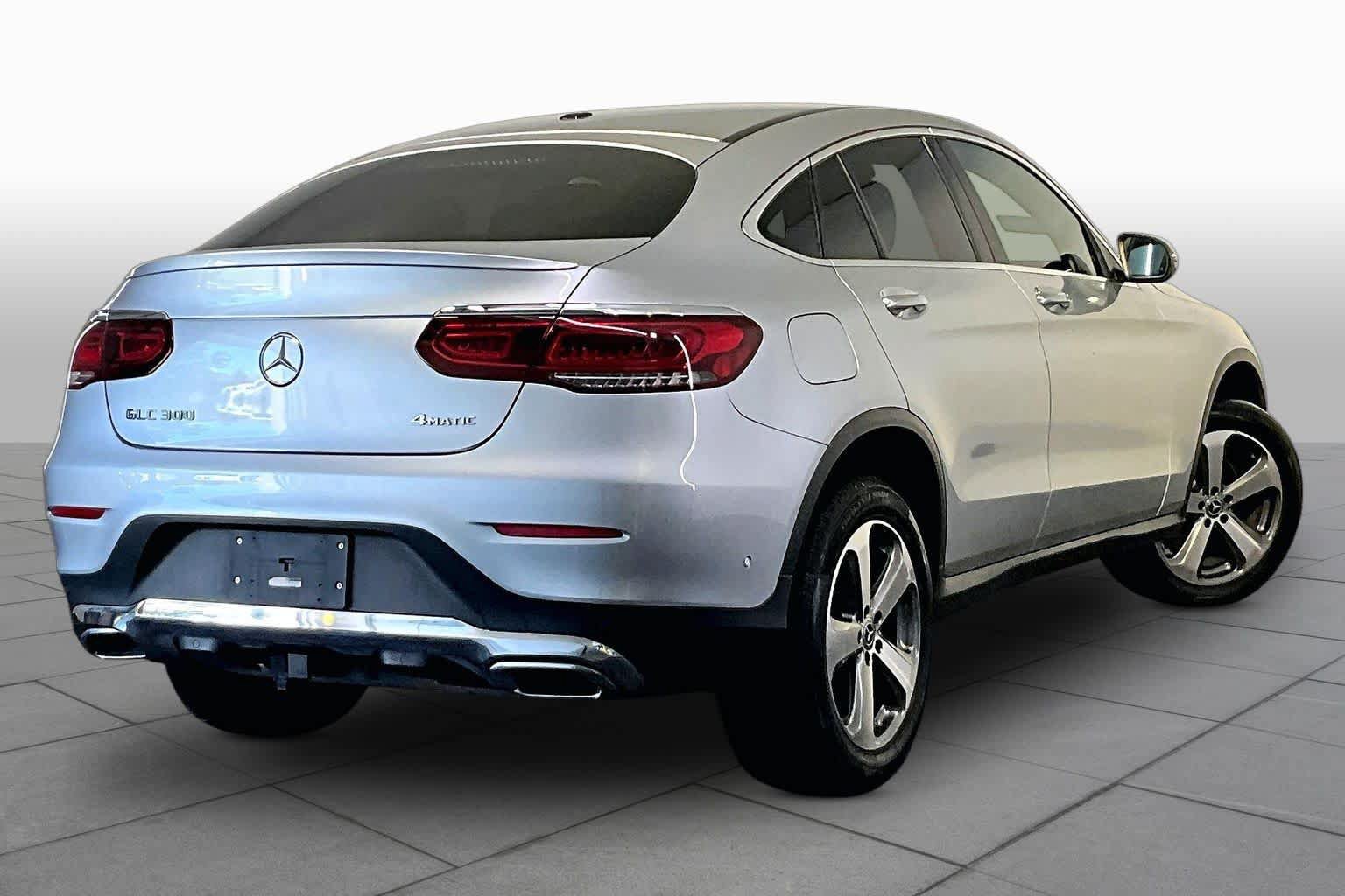 Used 2023 Mercedes-Benz GLC 300 4MATIC Coupe image 13