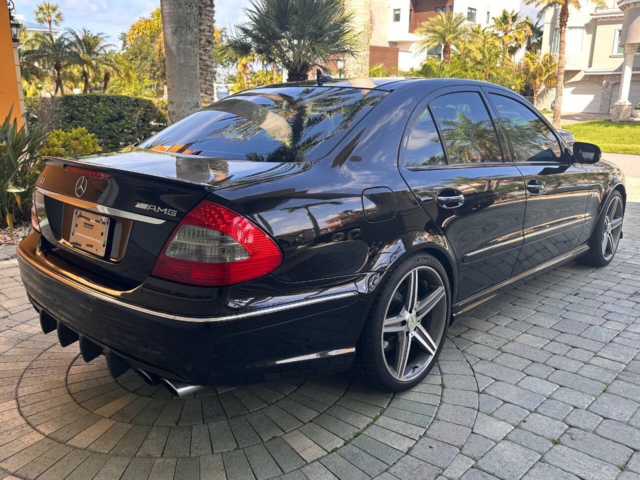 Used 2008 Mercedes-Benz E 63 AMG Sedan image 31
