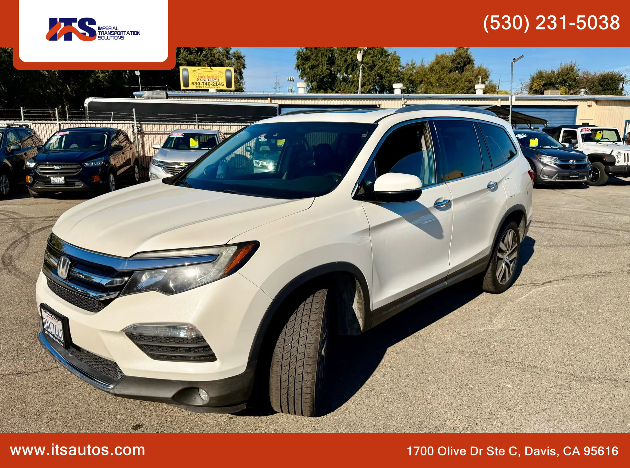 Used 2017 Honda Pilot Touring image 2