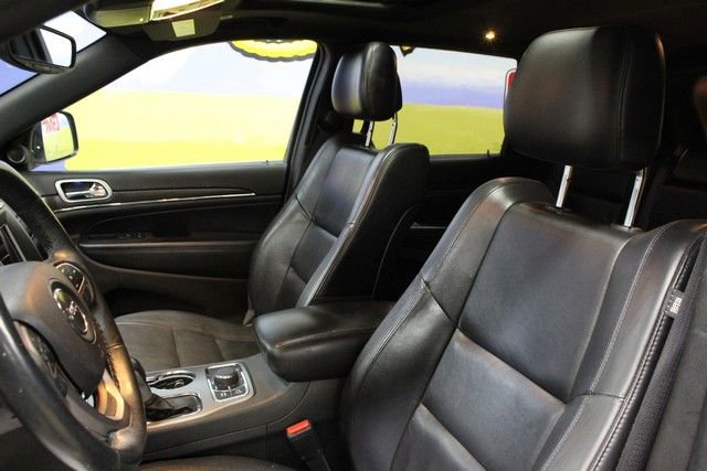 Used 2018 Jeep Grand Cherokee Limited image 21