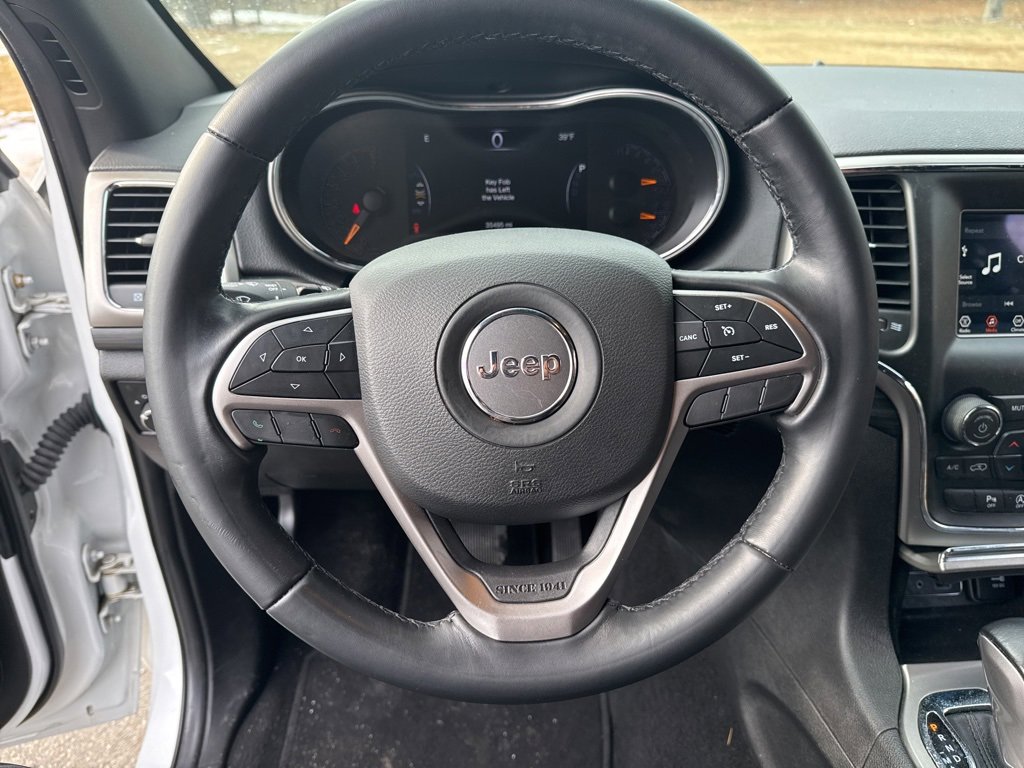 Used 2021 Jeep Grand Cherokee Laredo image 12