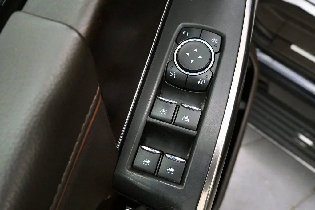 Used 2022 Ford F150 King Ranch w/ Equipment Group 601A High AWD/4WD image 14