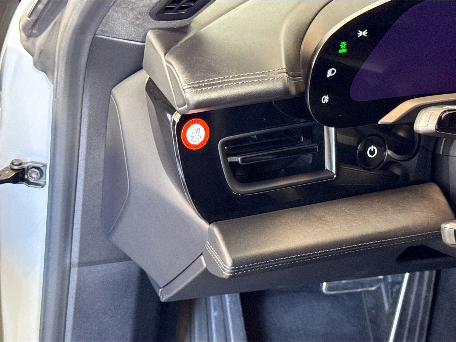 Certified 2021 Porsche Taycan Turbo image 13