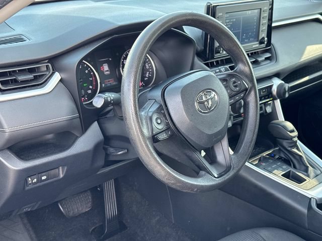 Used 2020 Toyota RAV4 LE w/ All Weather Liner Package AWD/4WD image 20