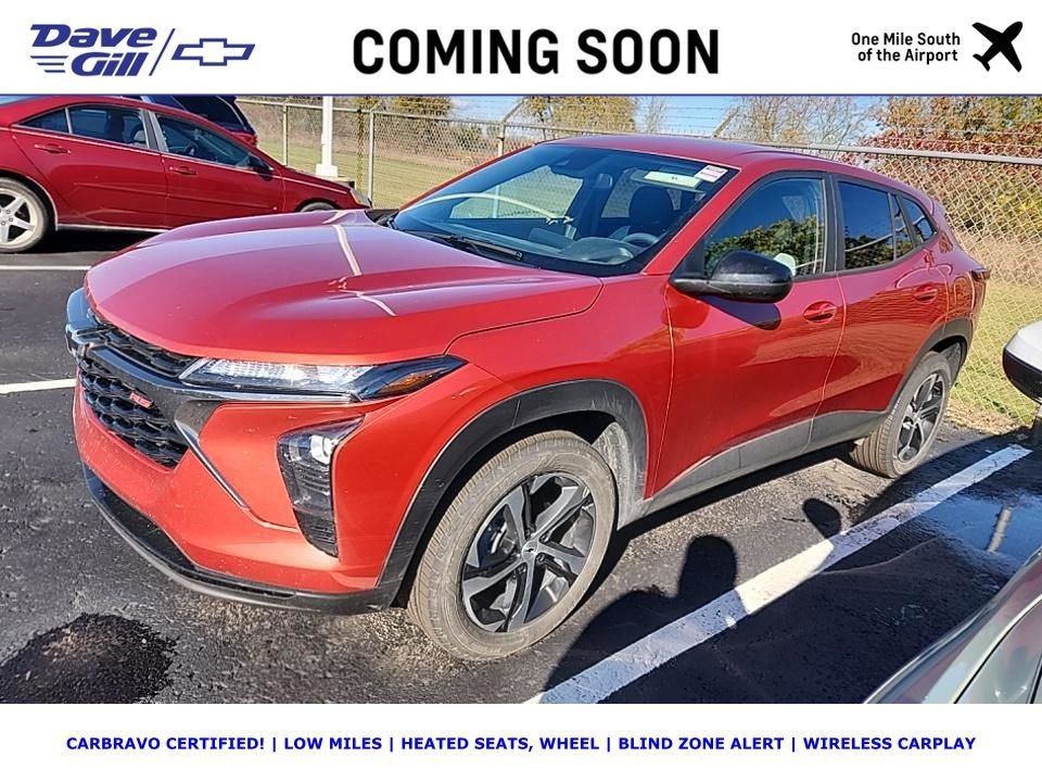 Certified 2024 Chevrolet Trax RS w/ Driver Confidence Package image 1