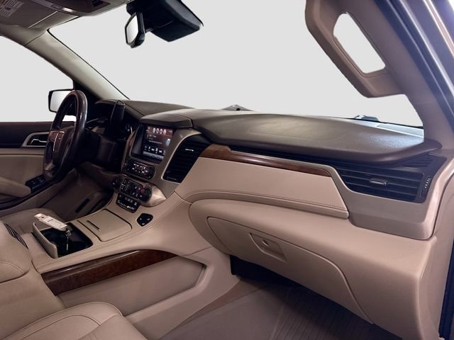 Used 2019 GMC Yukon XL Denali AWD/4WD image 33