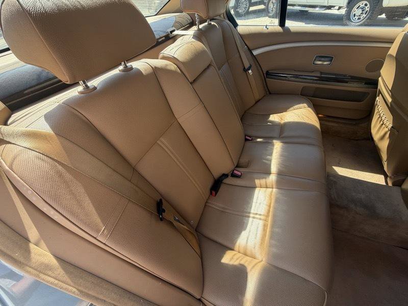 Used 2006 BMW 750Li RWD image 16