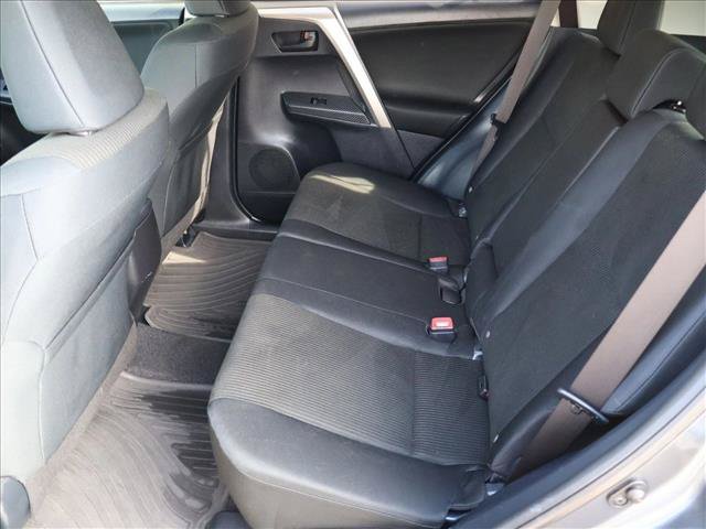 Used 2015 Toyota RAV4 LE AWD/4WD image 23