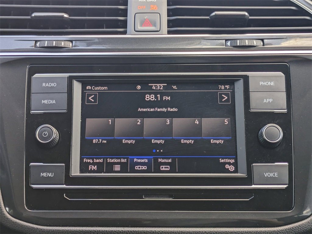 Used 2024 Volkswagen Tiguan S image 18