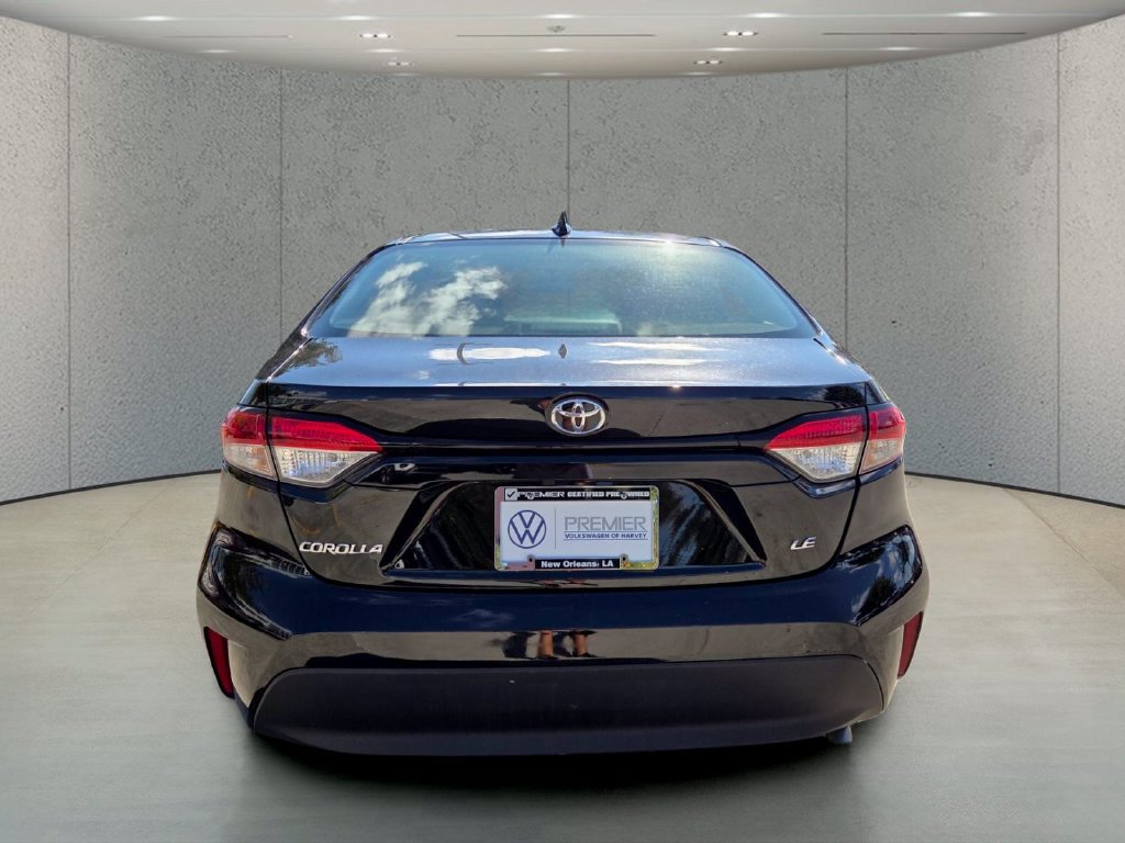 Used 2025 Toyota Corolla LE FWD image 4