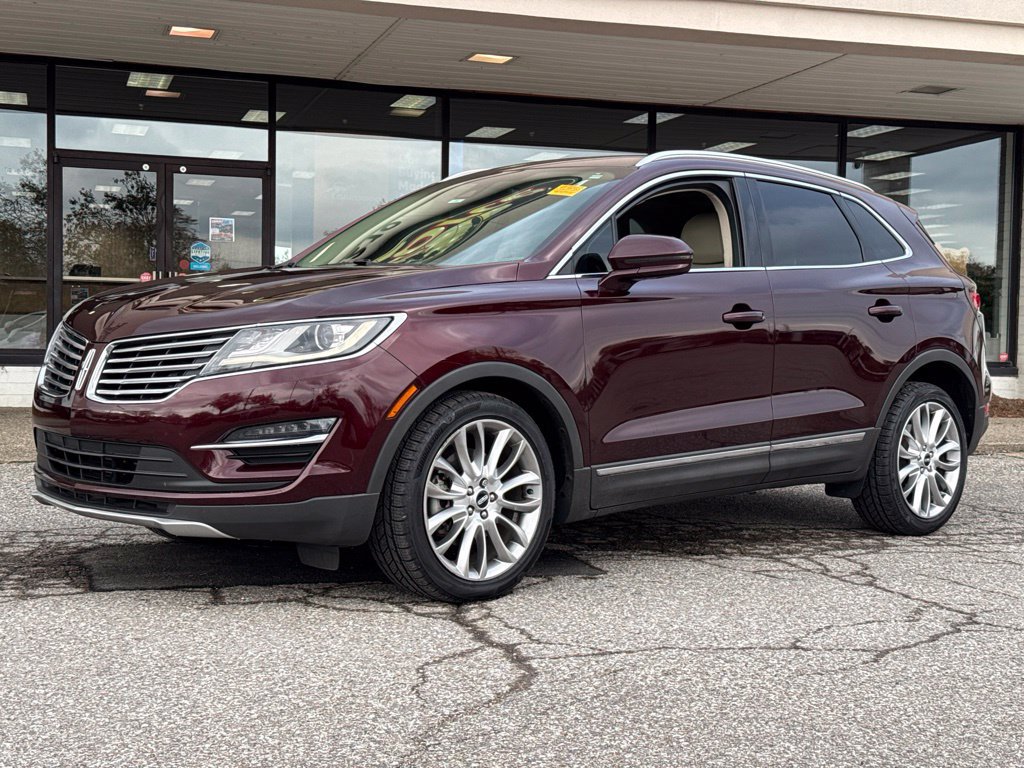 Used 2017 Lincoln MKC Reserve w/ Lincoln MKC Climate Package FWD image 9