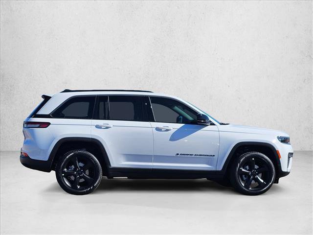 New 2026 Jeep Grand Cherokee Limited w/ Limited Altitude Package RWD image 10