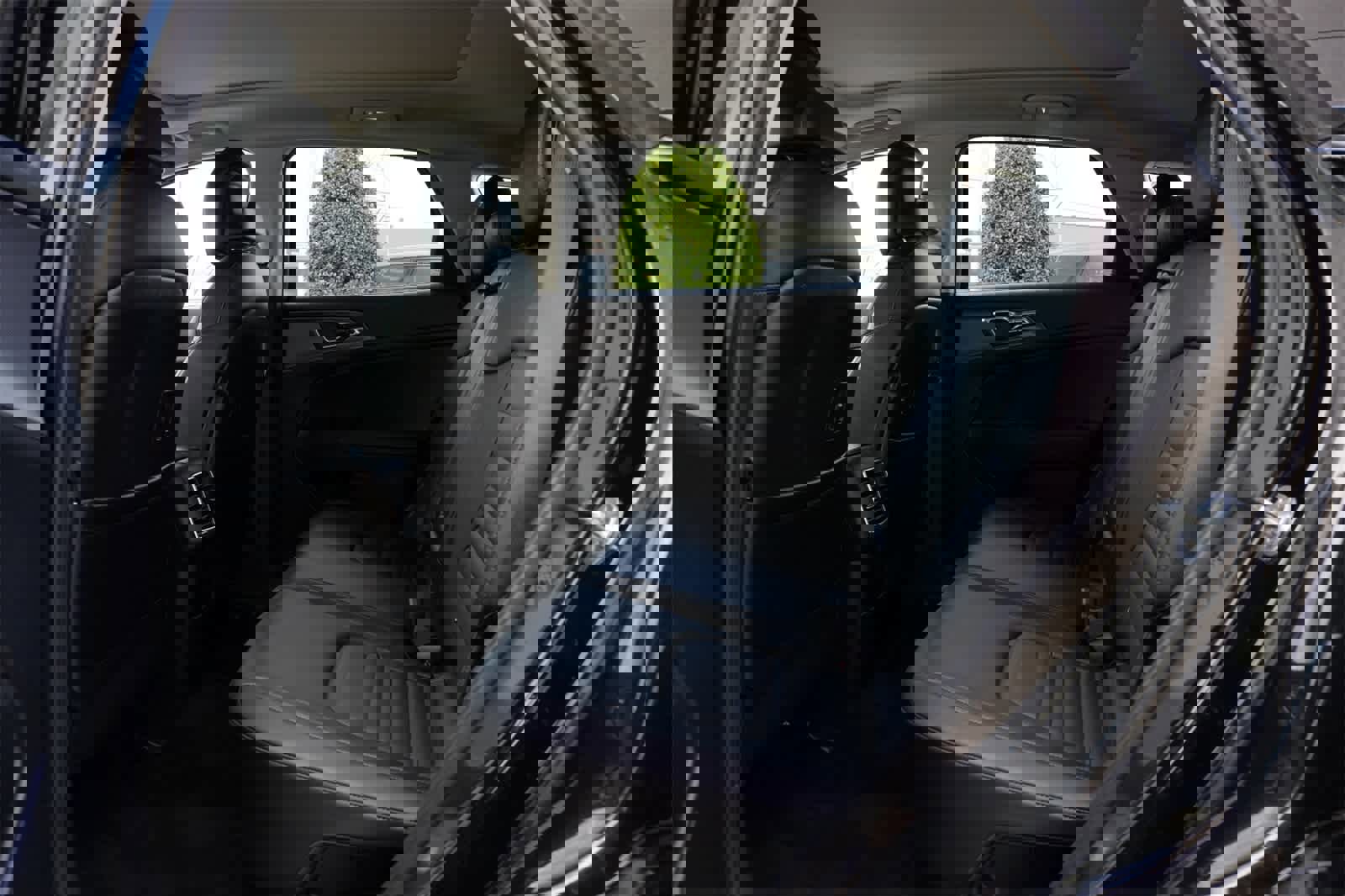 Used 2023 Kia Sportage SX Prestige image 19