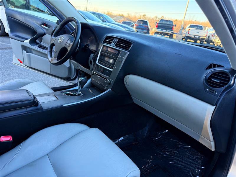 Used 2009 Lexus IS 250 image 15