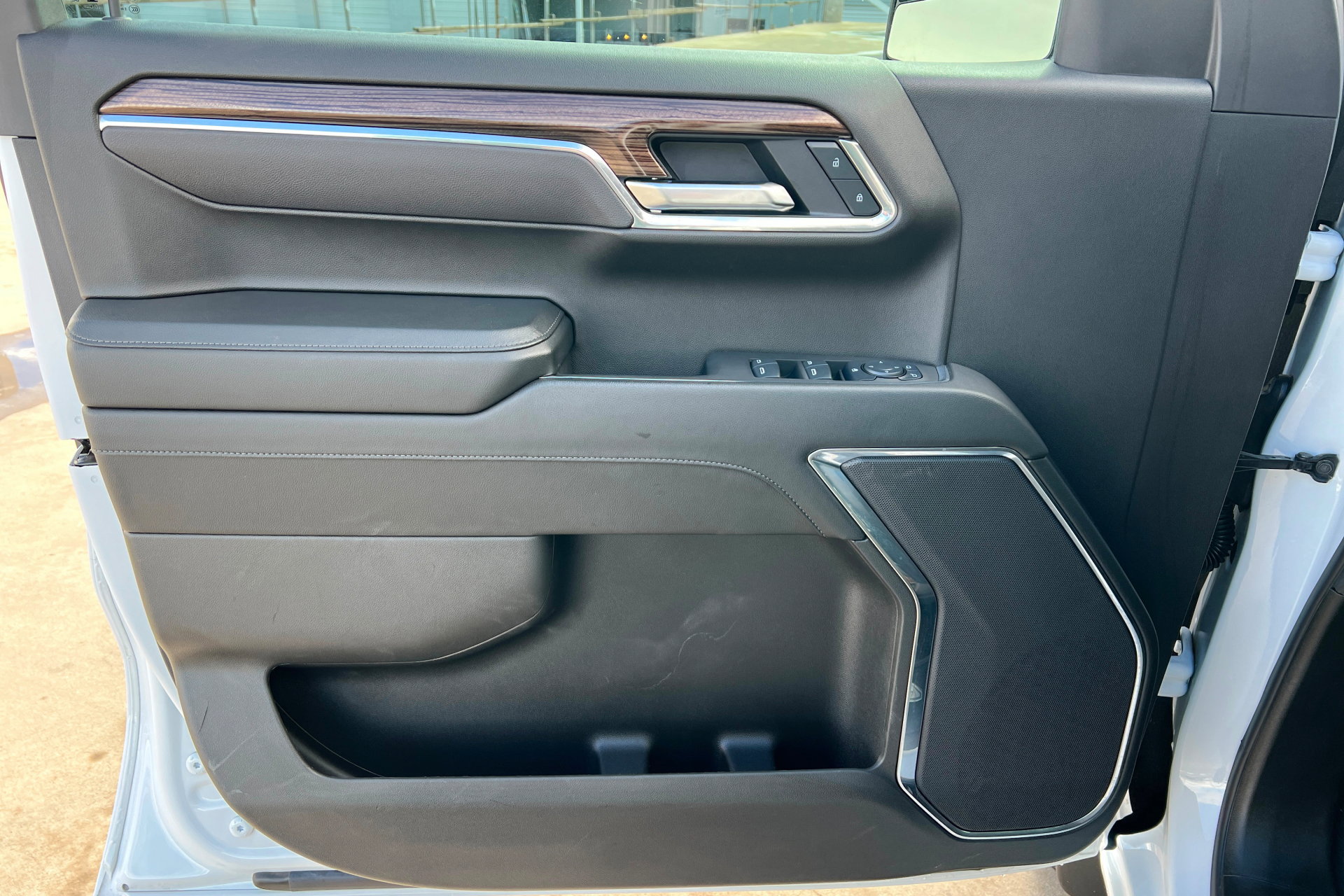 Certified 2025 Chevrolet Silverado 1500 LT Trail Boss w/ Protection Package image 15