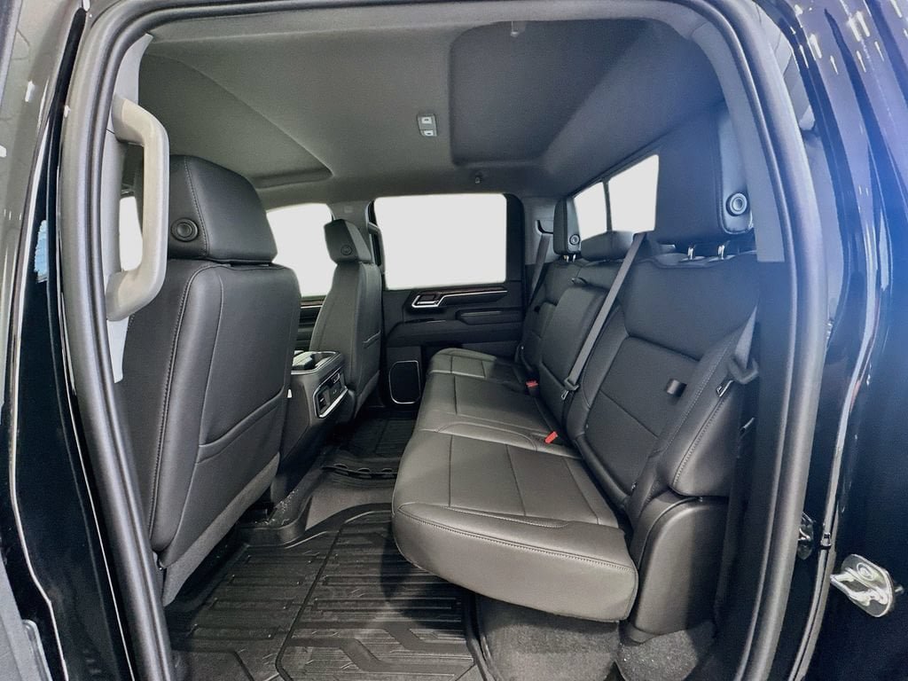 New 2026 GMC Sierra 2500 SLT w/ SLT Convenience Package AWD/4WD image 25