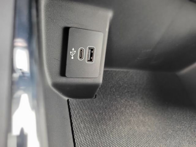 New 2025 Ford F150 Lightning Flash image 29