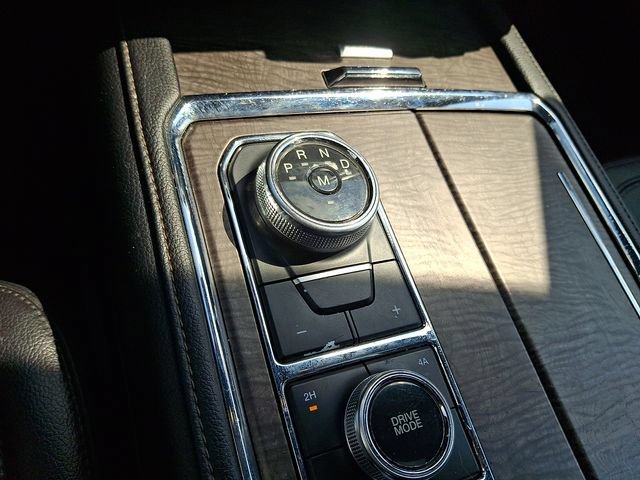 Used 2018 Ford Expedition Max Limited AWD/4WD image 17