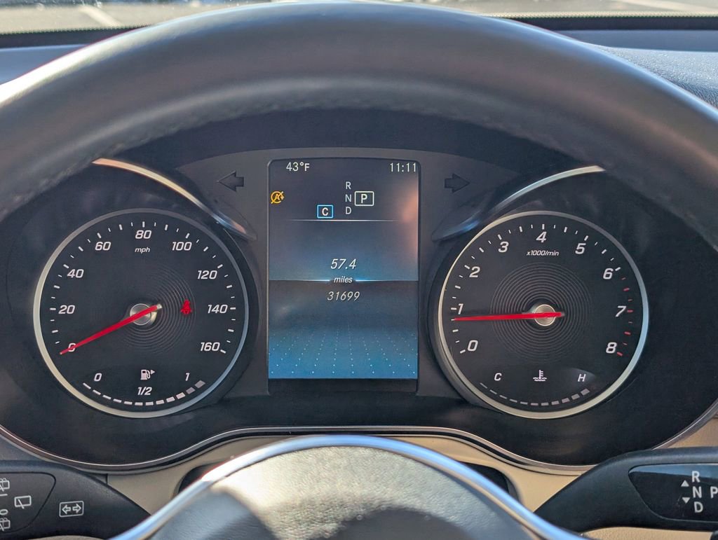 Used 2022 Mercedes-Benz GLC 300 4MATIC image 25