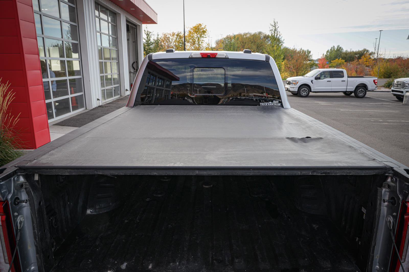 Used 2023 Ford F350 Platinum w/ Tremor Off-Road Package image 6