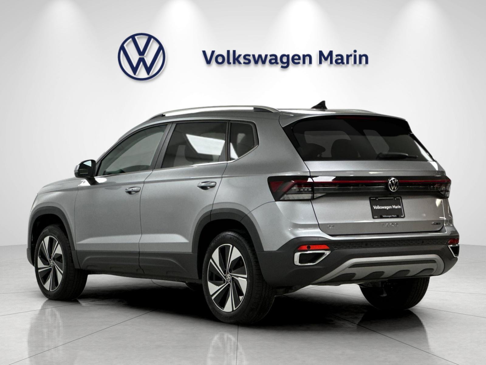 New 2026 Volkswagen Taos SE AWD/4WD image 3