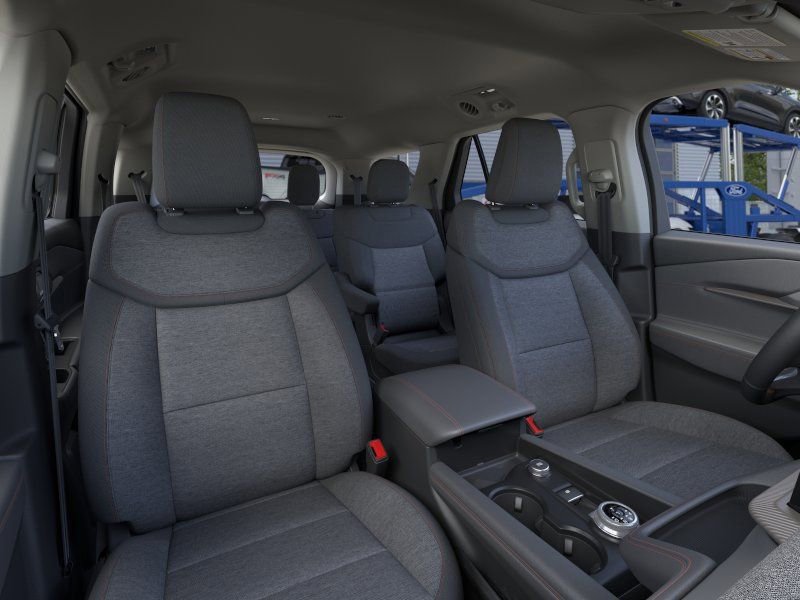 New 2026 Ford Explorer Active RWD image 10