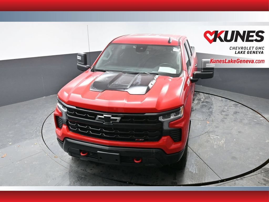 Used 2024 Chevrolet Silverado 1500 LT Trail Boss w/ Convenience Package II AWD/4WD image 38