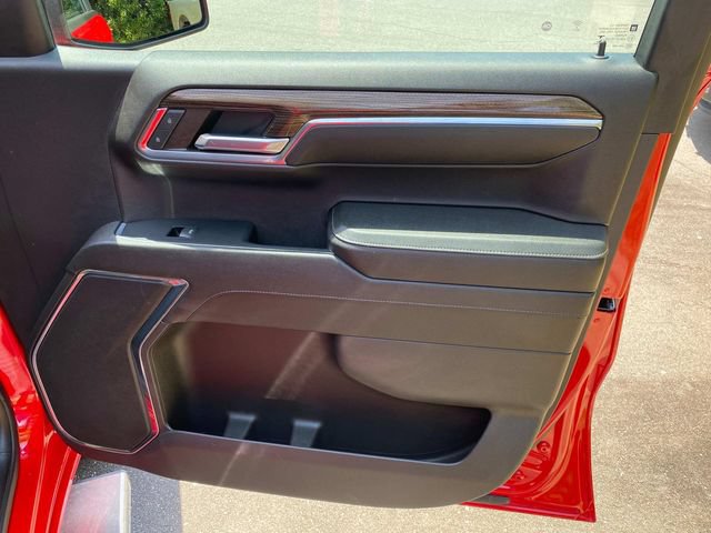 Used 2023 Chevrolet Silverado 1500 LT AWD/4WD image 35