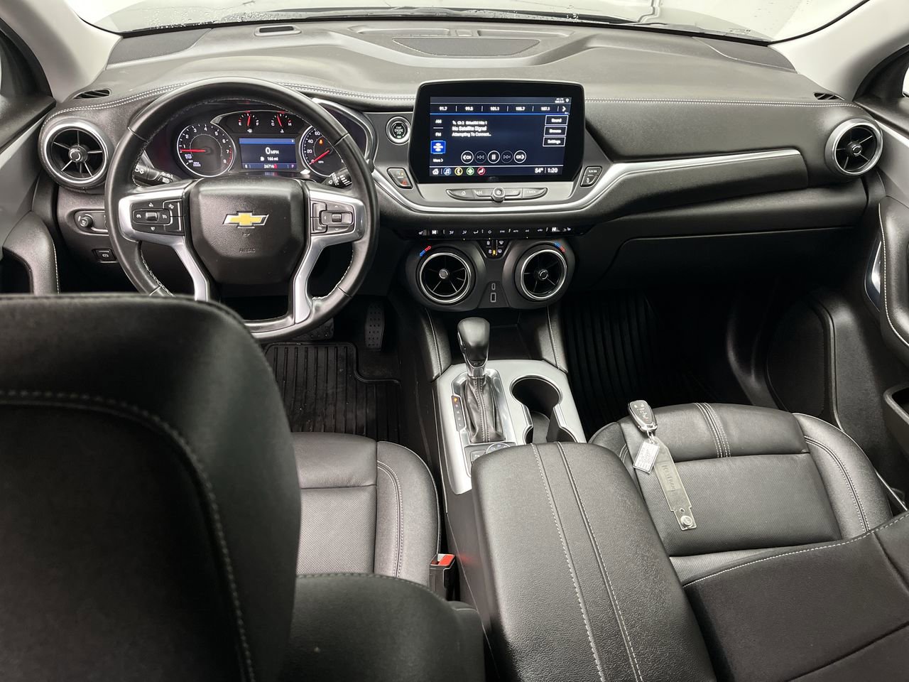 Certified 2024 Chevrolet Blazer LT w/ Midnight/Sport Edition AWD/4WD image 4