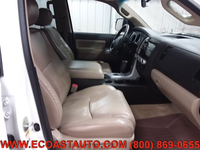 Used 2008 Toyota Sequoia SR5 RWD image 12