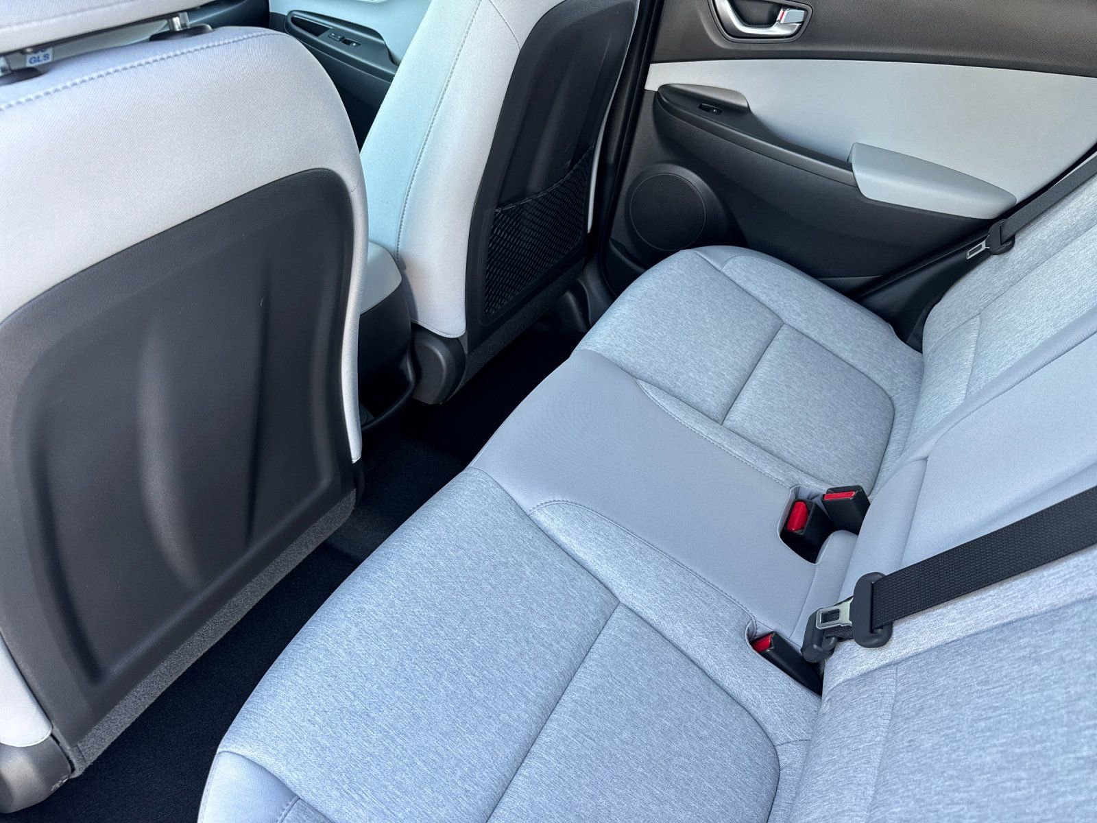Used 2023 Hyundai Kona SE FWD image 12