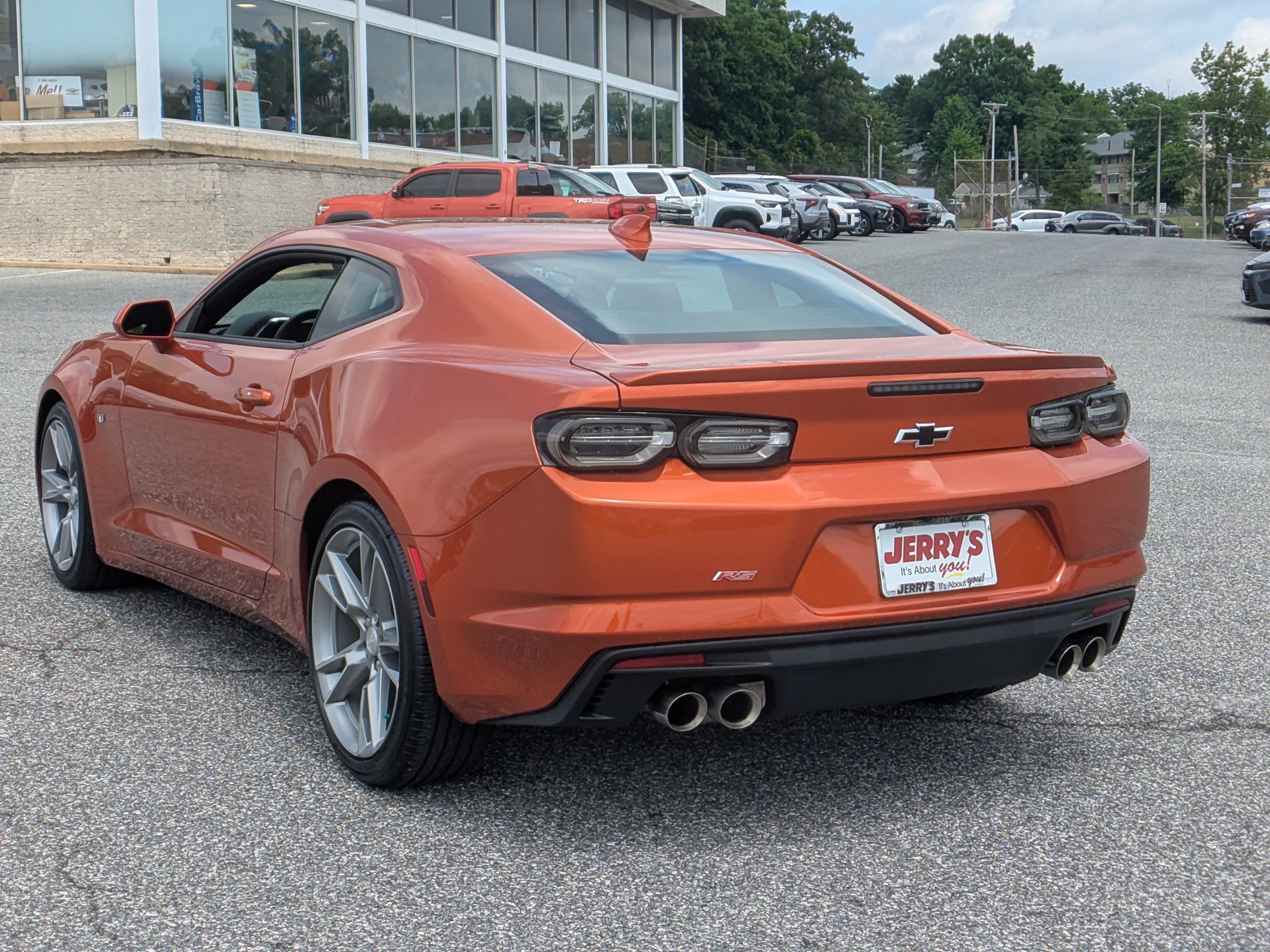 Used 2022 Chevrolet Camaro LT w/ RS Package RWD image 6